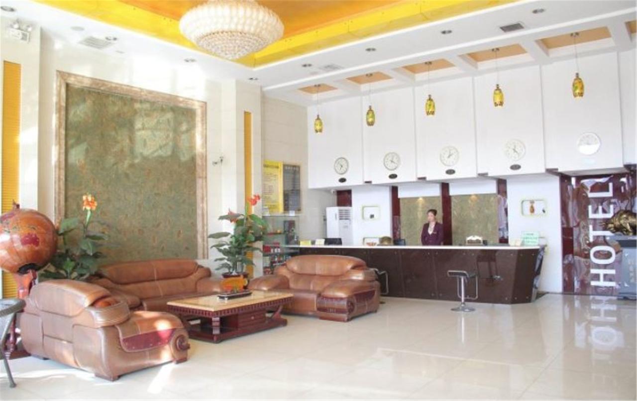 Jinkailai Business Hotel Qingdao Beer Street Zewnętrze zdjęcie